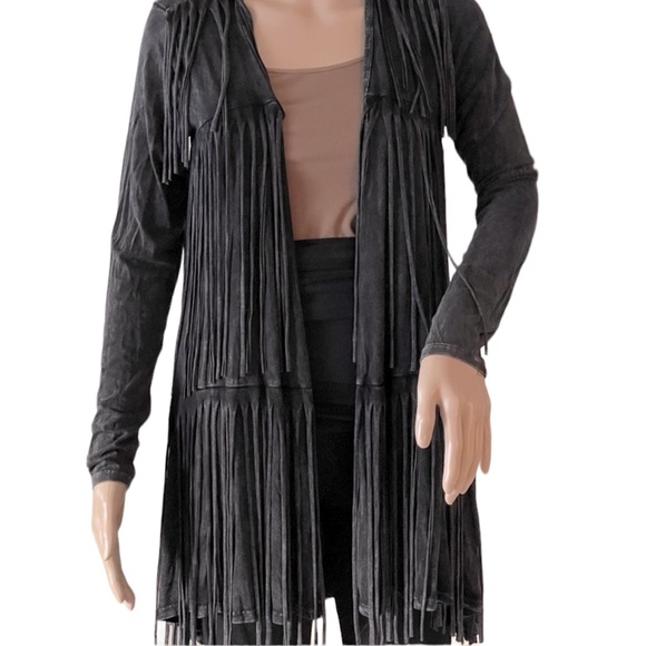 T-PARTY Cute, Casual Gray Fringed Open Front Sweater Size Medium … - Picture 6 of 9